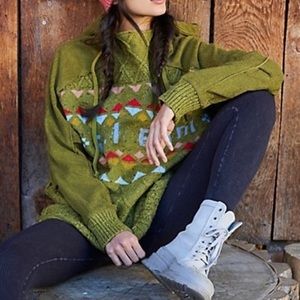 BNWOT Free People Movement Powder Bunny Ski Bum Sweater